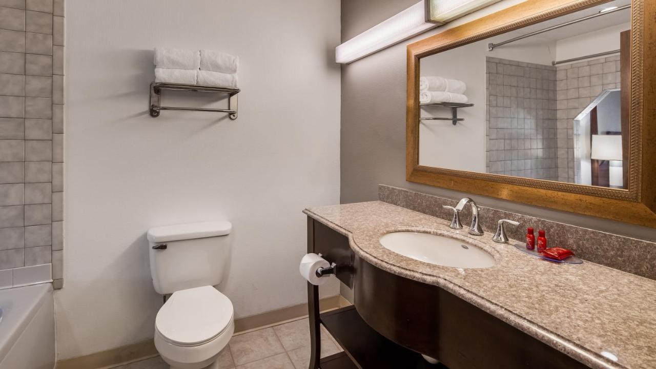 Bliss Point Inn & Suites New Buffalo Exterior foto